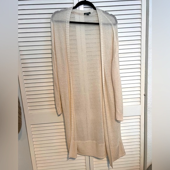 SOLD -Woman's Size Small - Cream Long Cardigan - Picture 2 of 3